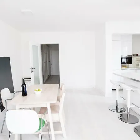 Zamarin 2 Apartment